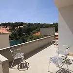 アパート By The Sea Basina, Hvar - 8754 Vrbanj